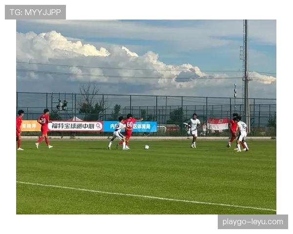 奥彭达精进反越位战术，球队防线成焦点