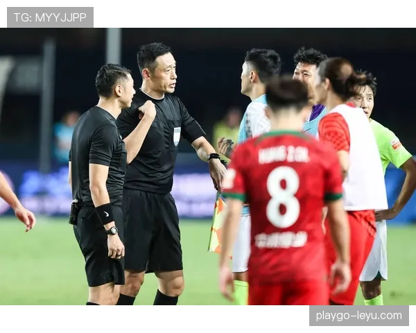 VAR视频助理裁判判罚为何仍常引争议?解读关键判罚逻辑